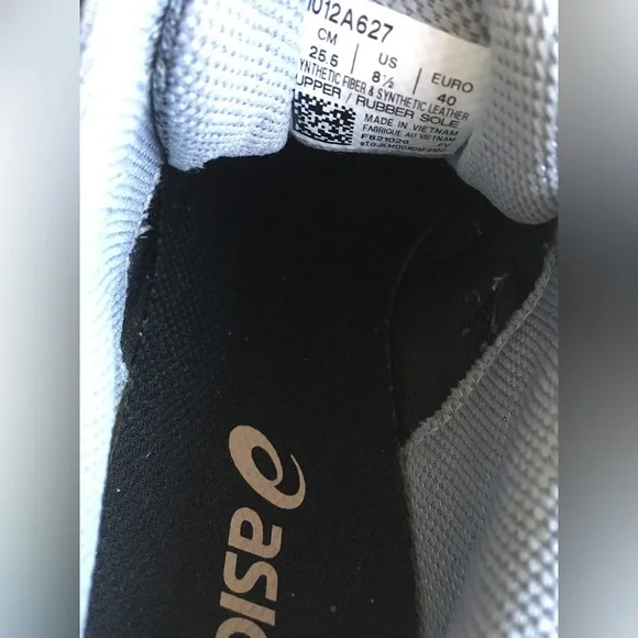 Brand New ASICS Sneakers - Picture 2 of 10